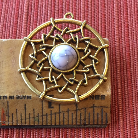 Vintage Barcela Grey & Silver Brooch, Clover Hair Clip & Natural Stone Amulet - Picture 2 of 9